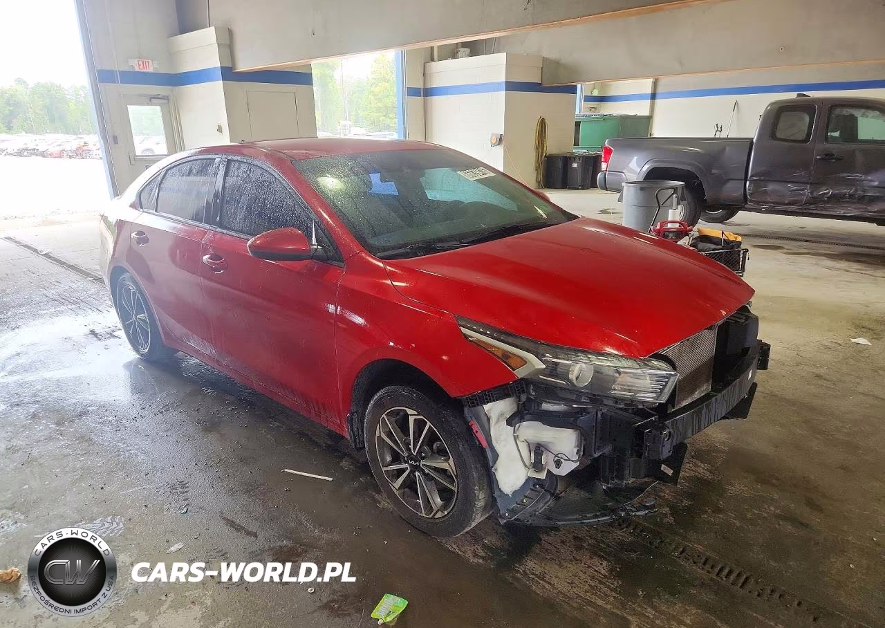 2022 Kia Forte Lxs VIN:3KPF24AD8NE425896 - 4