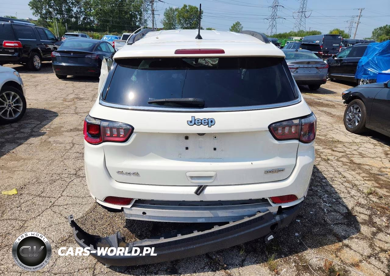 2018 Jeep Compass Latitude VIN:3C4NJDBB6JT281752 - 6