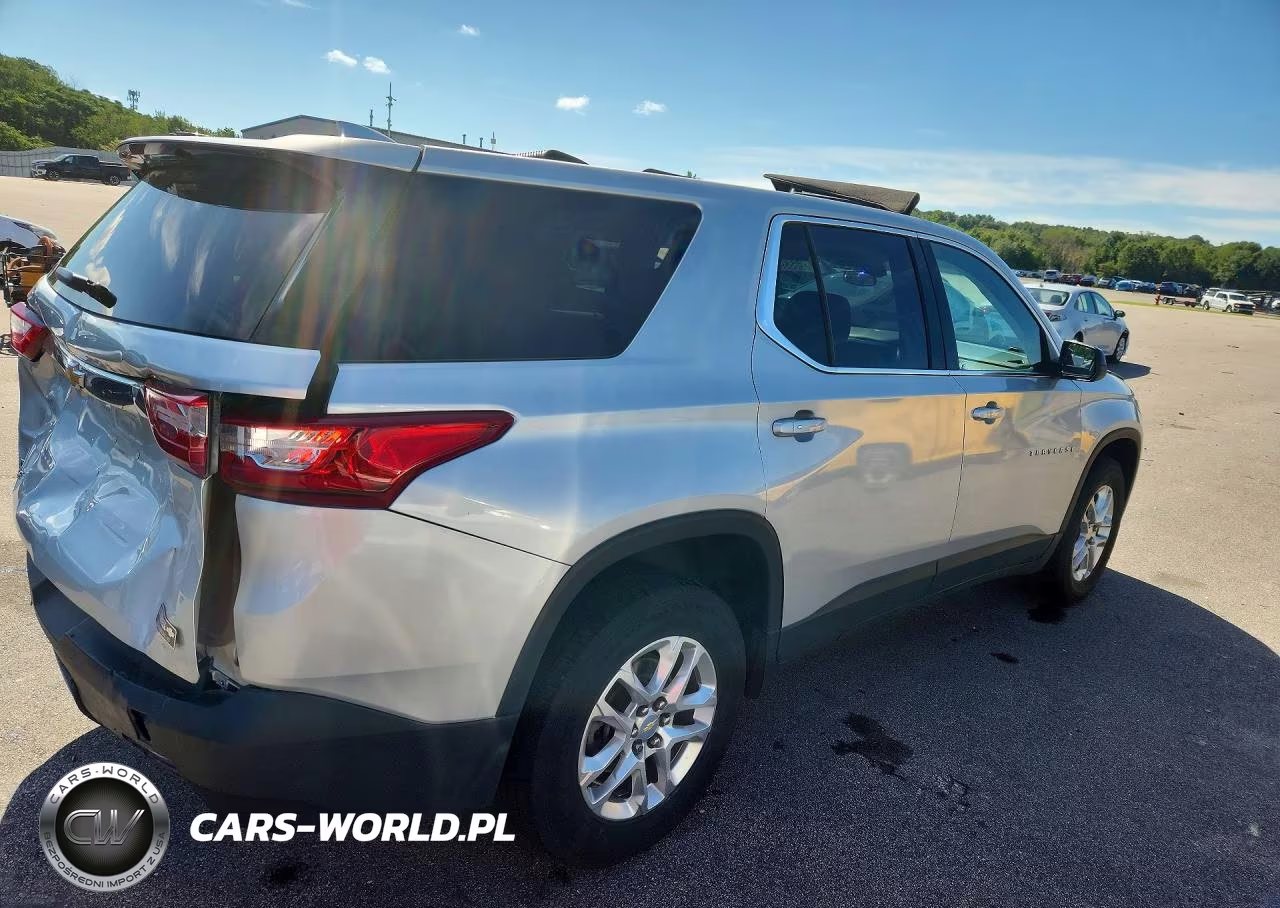 2021 Chevrolet Traverse Ls VIN:1GNERFKW4MJ265480 - 3