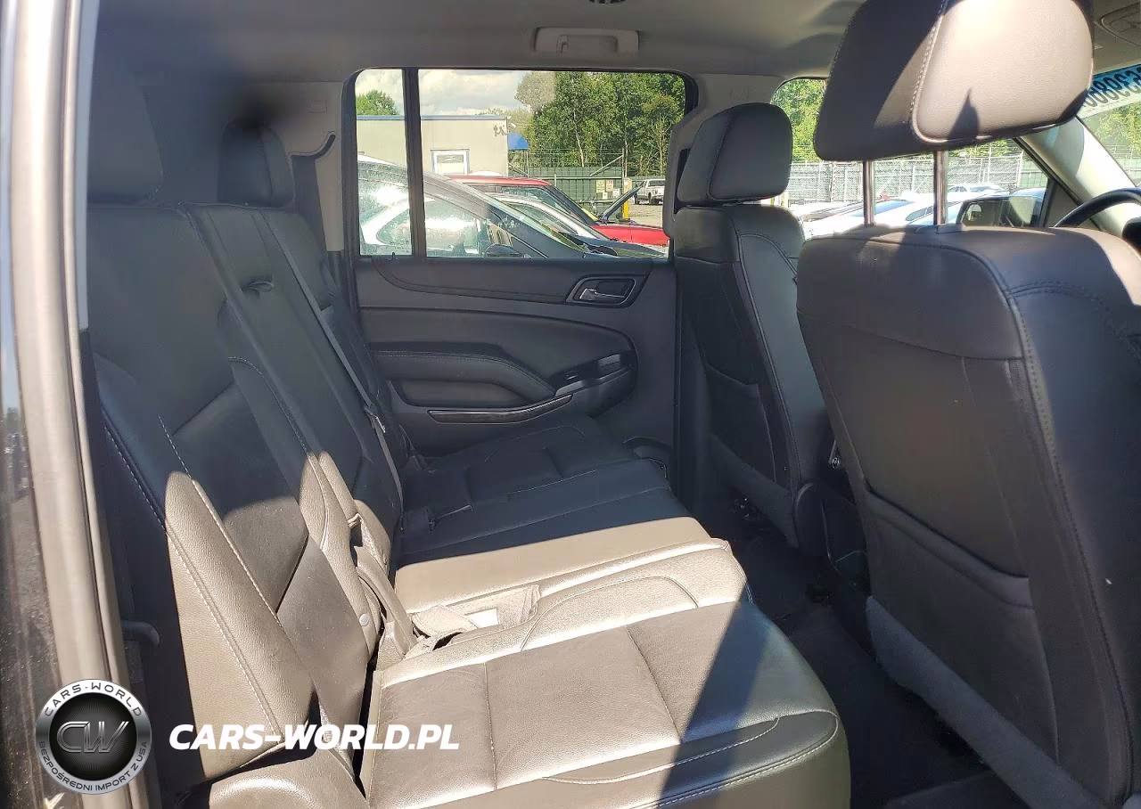 2018 Chevrolet Suburban K1500 Lt VIN:1GNSKHKC4JR358764 - 11