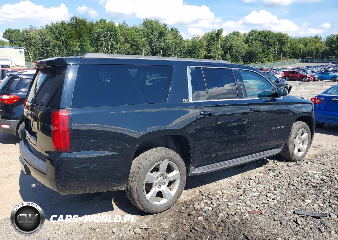 2018 Chevrolet Suburban K1500 Lt VIN:1GNSKHKC4JR358764 - 3