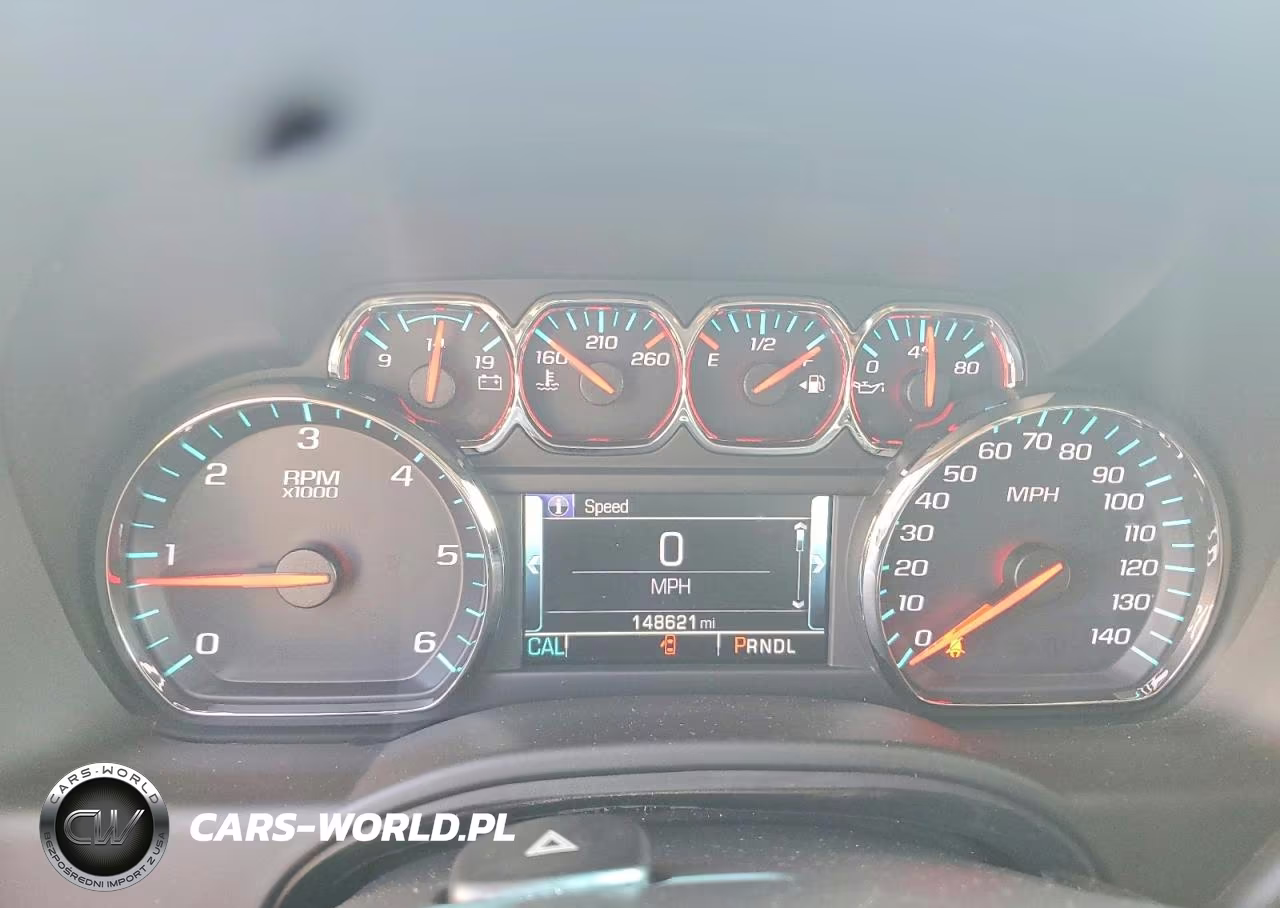 2018 Chevrolet Suburban K1500 Lt VIN:1GNSKHKC4JR358764 - 9
