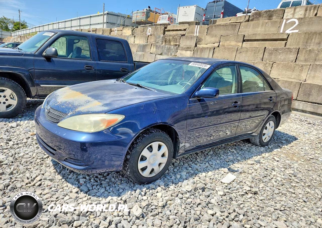 2003 Toyota Camry Le