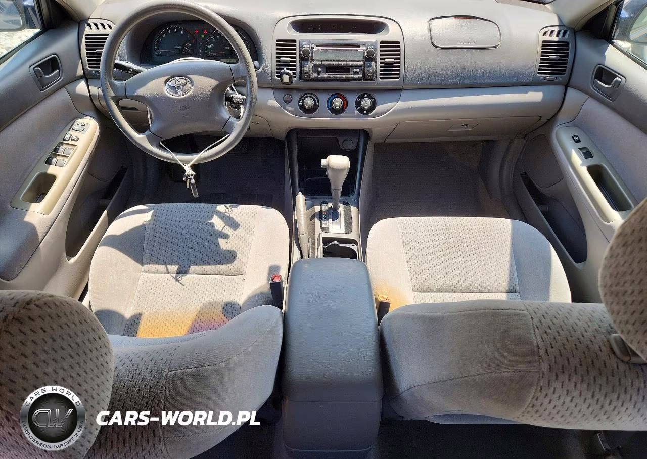 2003 Toyota Camry Le VIN:4T1BE32K13U209072 - 8