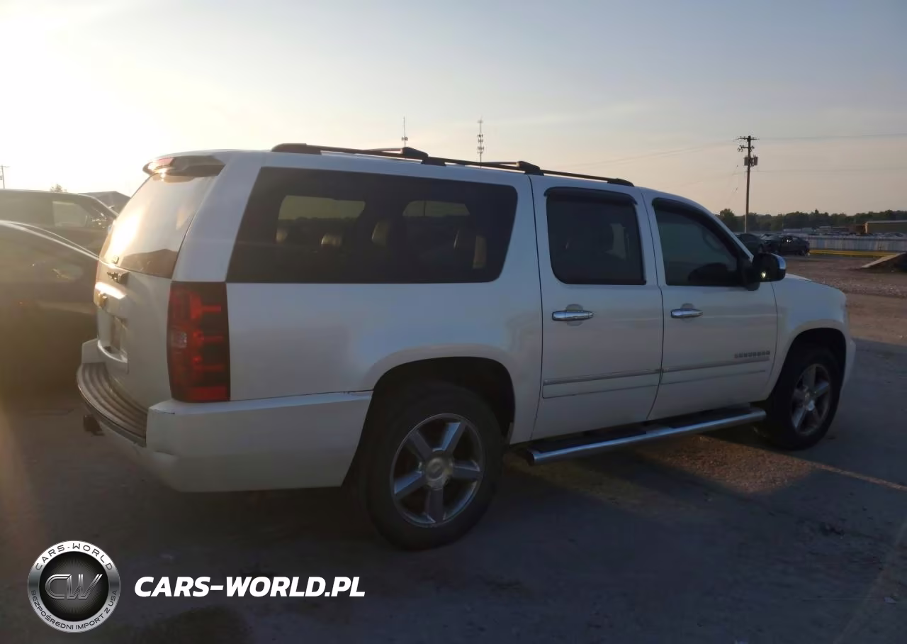 2013 Chevrolet Suburban K1500 Ltz VIN:1GNSKKE74DR374141 - 3