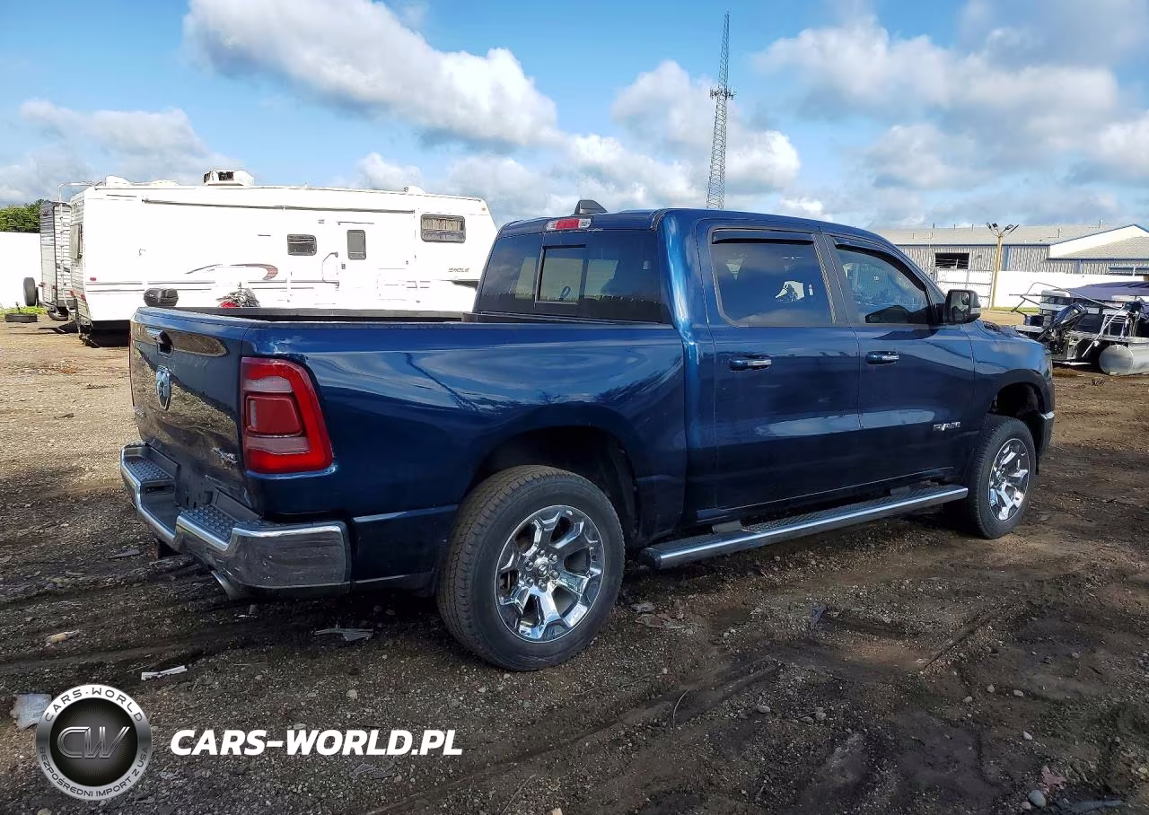 2019 Ram 1500 Big Horn-Lone Star VIN:1C6SRFFT0KN647840 - 3