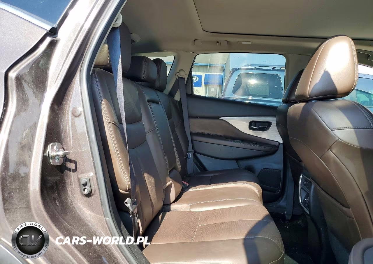 2018 Nissan Murano Platinum VIN:5N1AZ2MG0JN139655 - 11