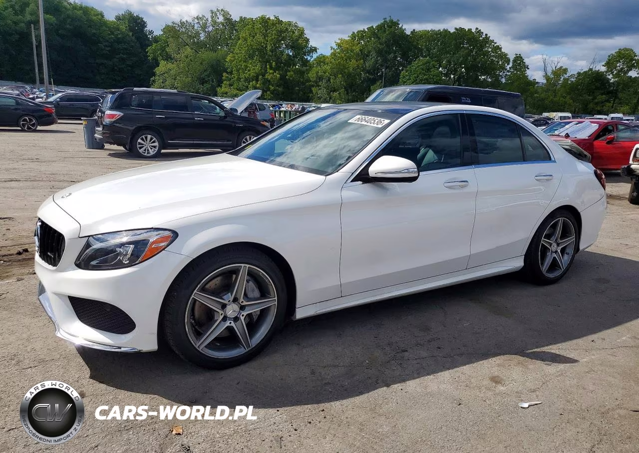 2015 Mercedes-Benz C 400 4Matic – zdjęcie 1 z 12