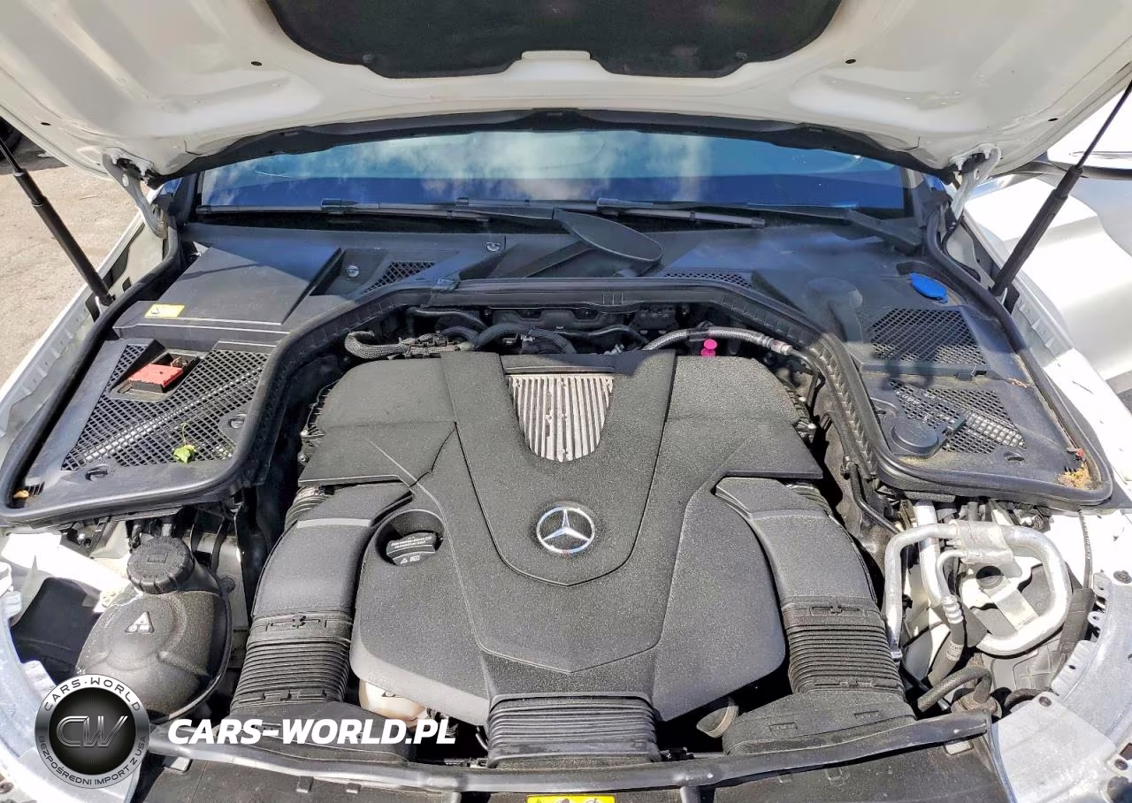 2015 Mercedes-Benz C 400 4Matic VIN:55SWF6GB5FU034107 - 11
