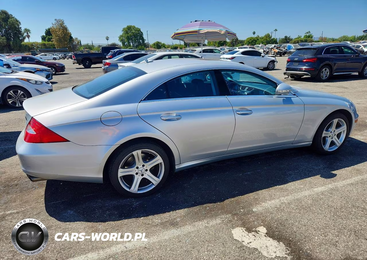 2007 Mercedes-Benz Cls 550 VIN:WDDDJ72XX7A100537 - 3