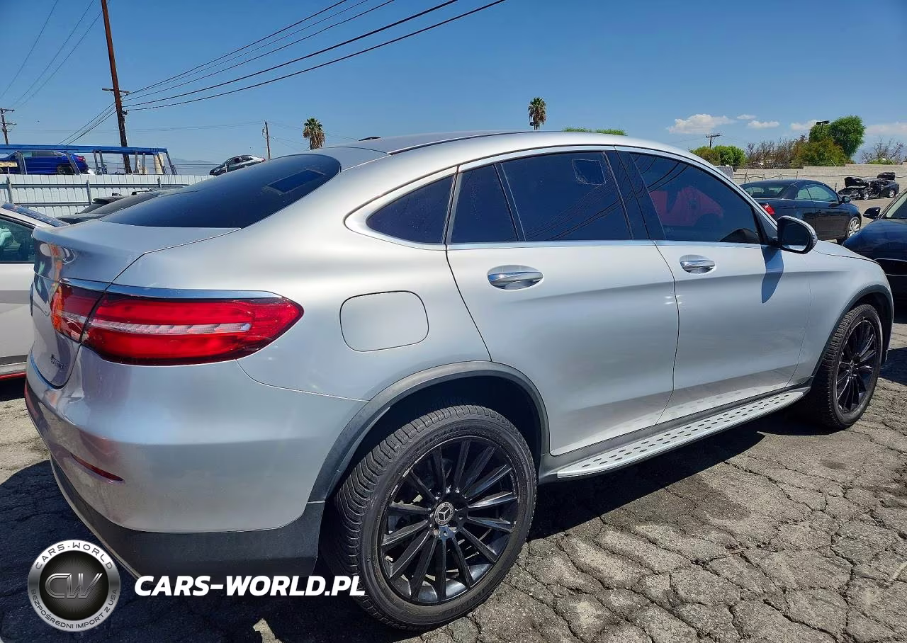 2017 Mercedes-Benz Glc Coupe 300 4Matic VIN:WDC0J4KB8HF283883 - 3