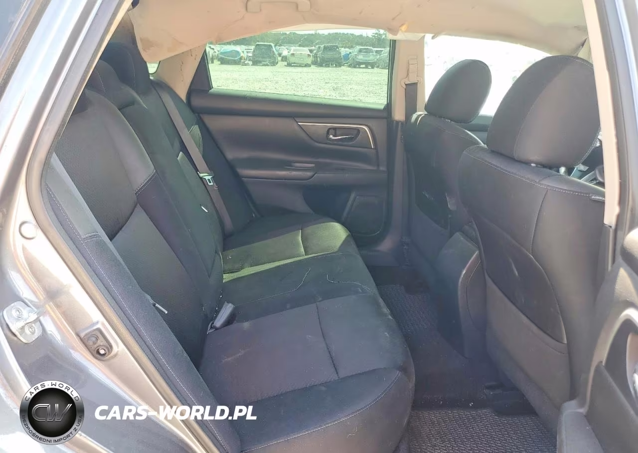 2018 Nissan Altima 2.5 Sr VIN:1N4AL3AP1JC231102 - 10