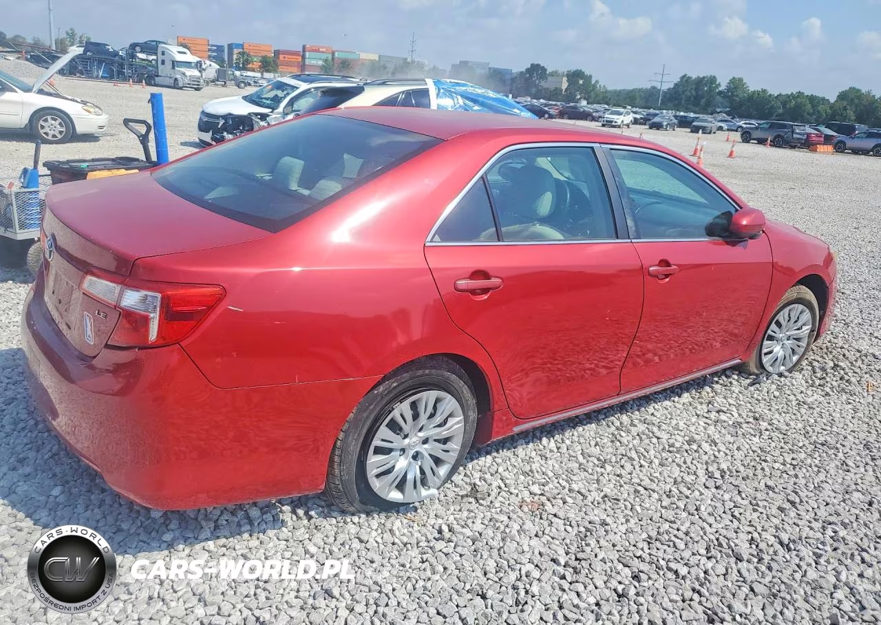 2013 Toyota Camry Le VIN:4T4BF1FK7DR314640 - 3