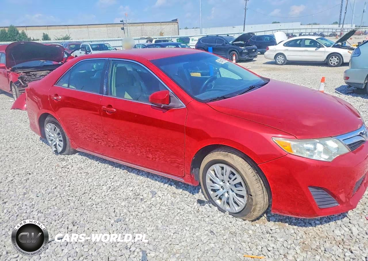 2013 Toyota Camry Le VIN:4T4BF1FK7DR314640 - 4