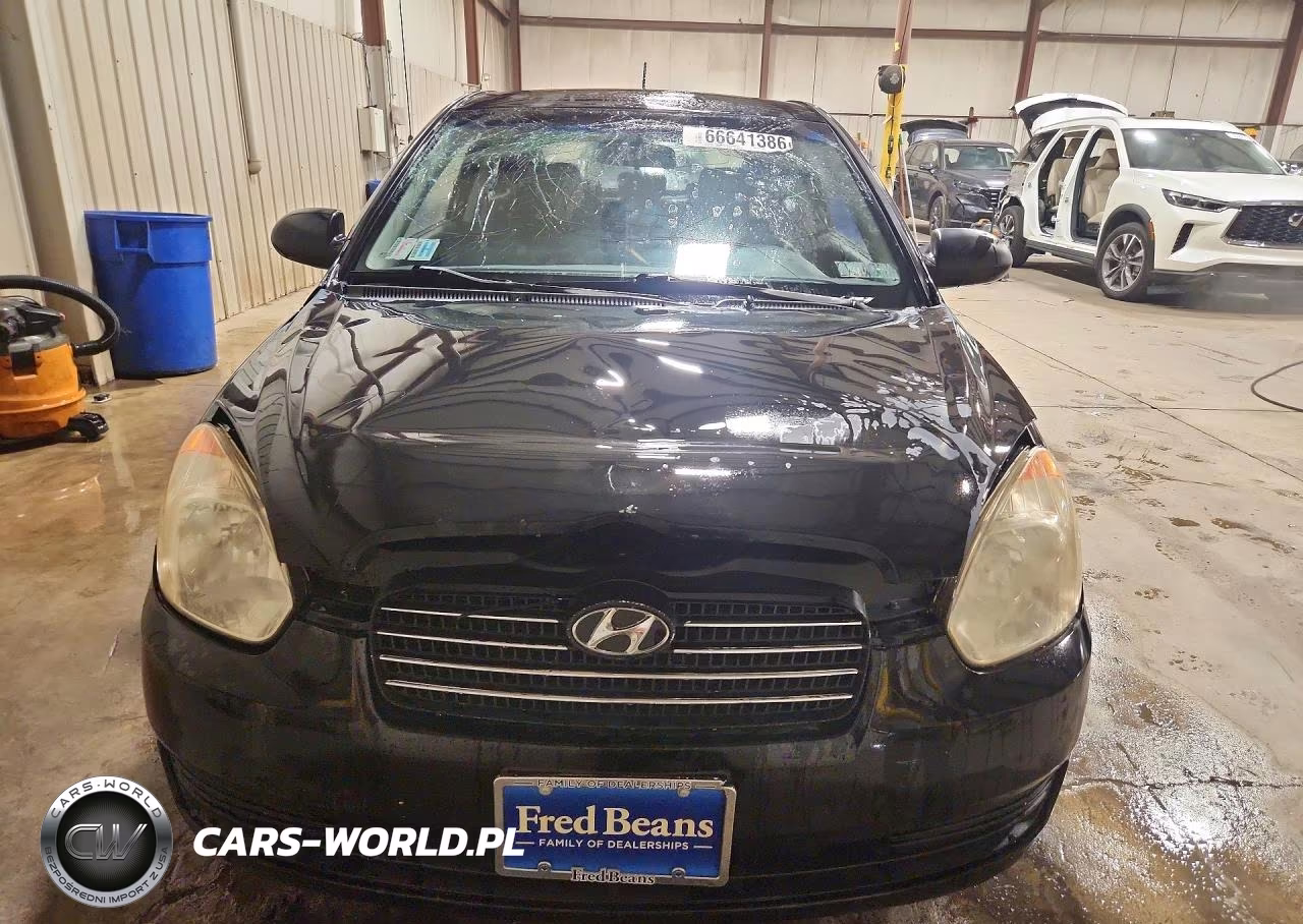 2009 Hyundai Accent Gs VIN:KMHCM36C39U138184 - 5