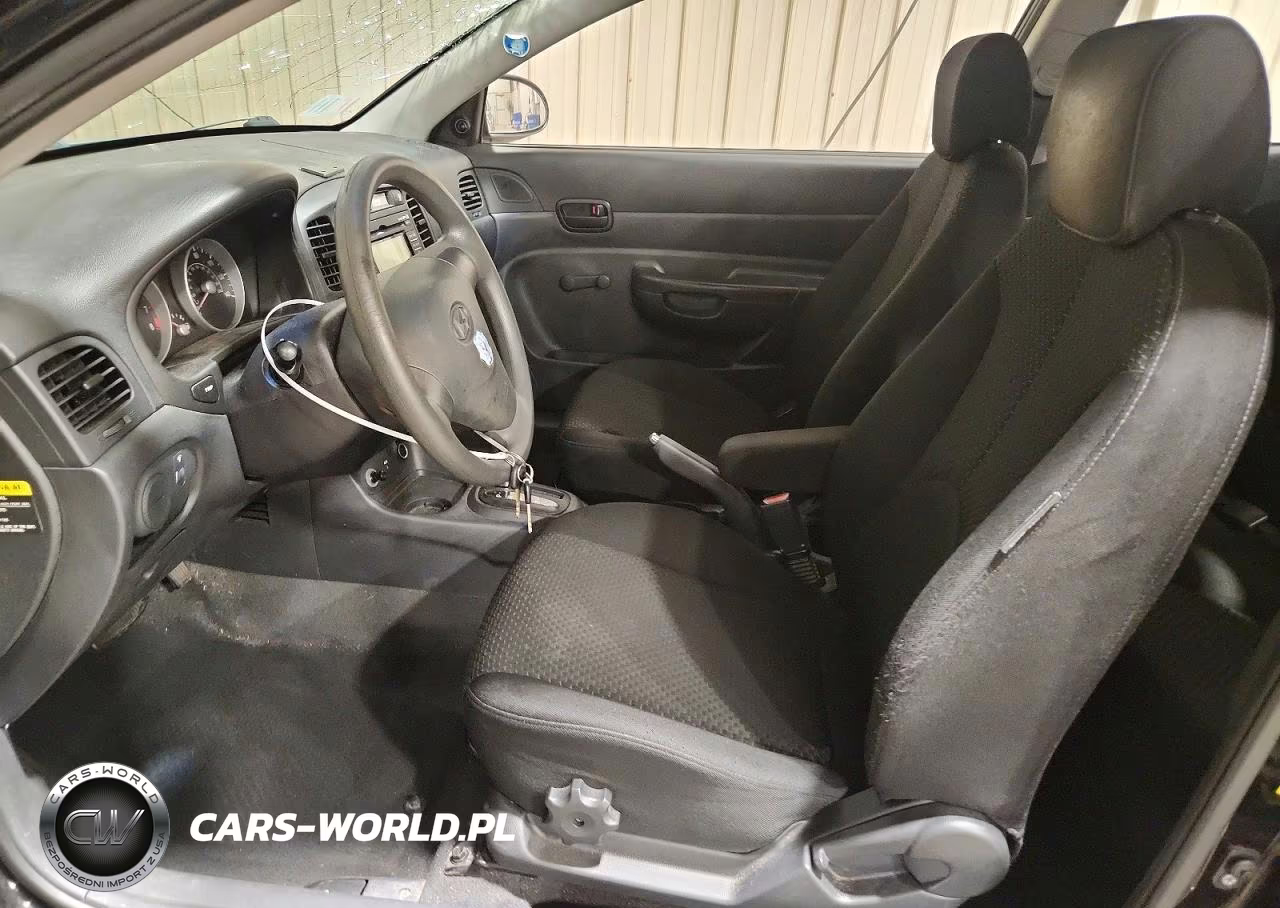 2009 Hyundai Accent Gs VIN:KMHCM36C39U138184 - 7