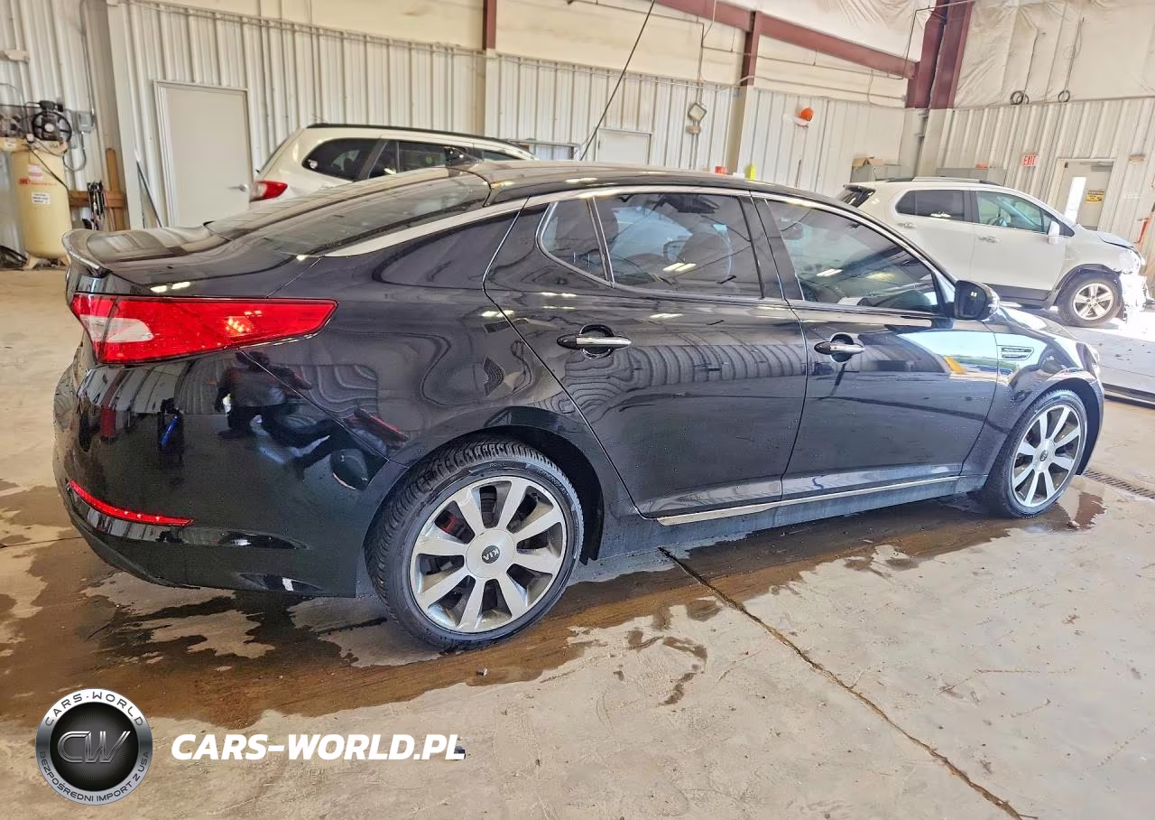 2013 Kia Optima Sx VIN:5XXGR4A66DG113504 - 3