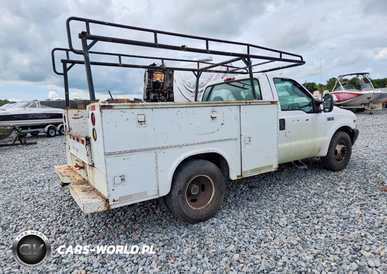 2003 Ford F350 Super Duty VIN:1FTWF32SX3ED84823 - 3
