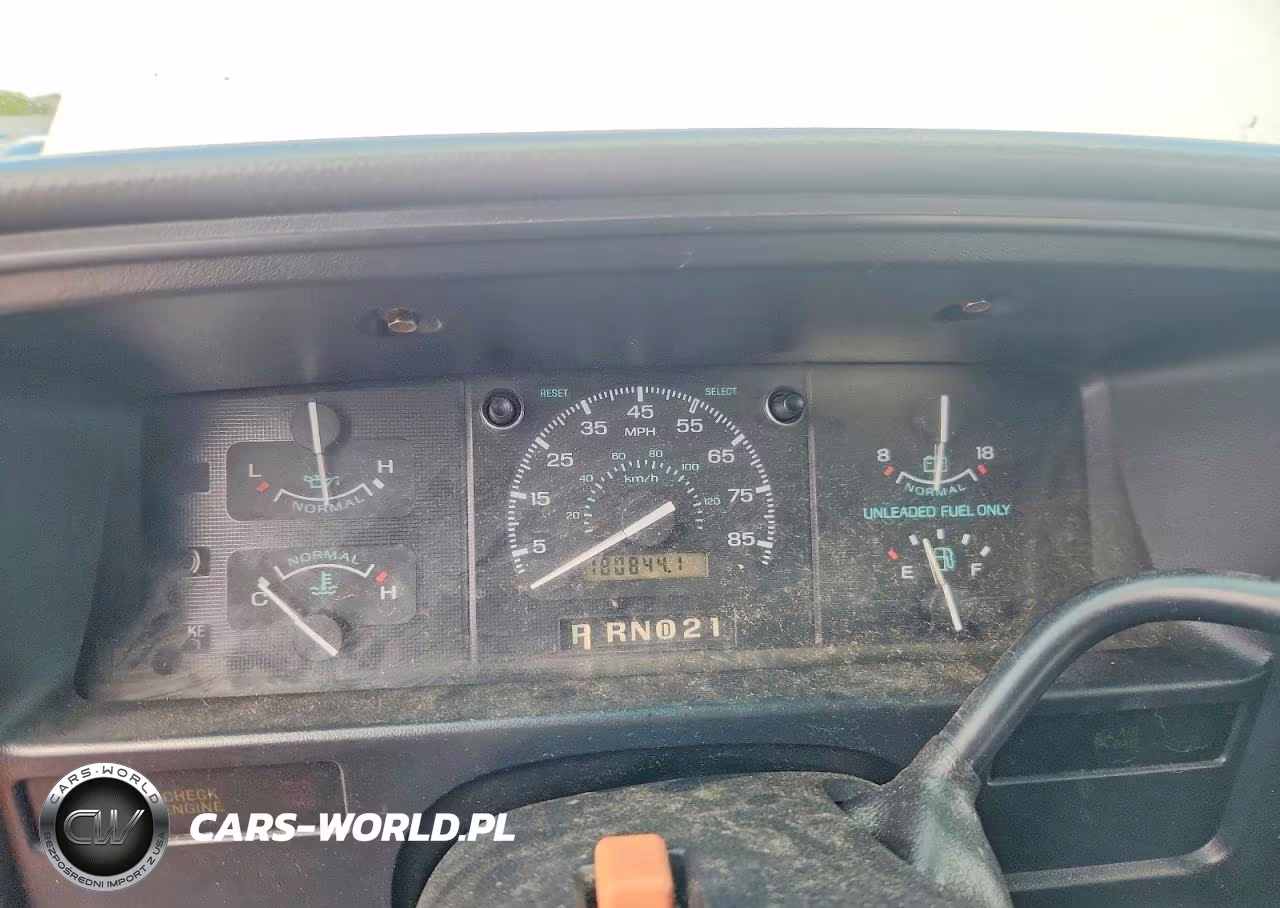 1996 Ford Econoline E350 Super Duty VIN:1FBJS31G8THB28671 - 9
