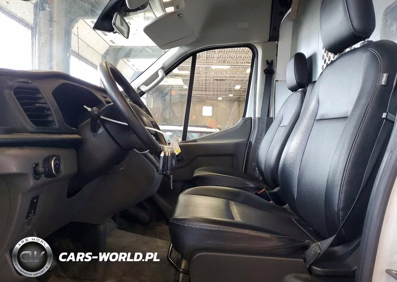 2023 Ford Transit 250 Delivery Van VIN:1FTBR1C82PKA25664 - 7