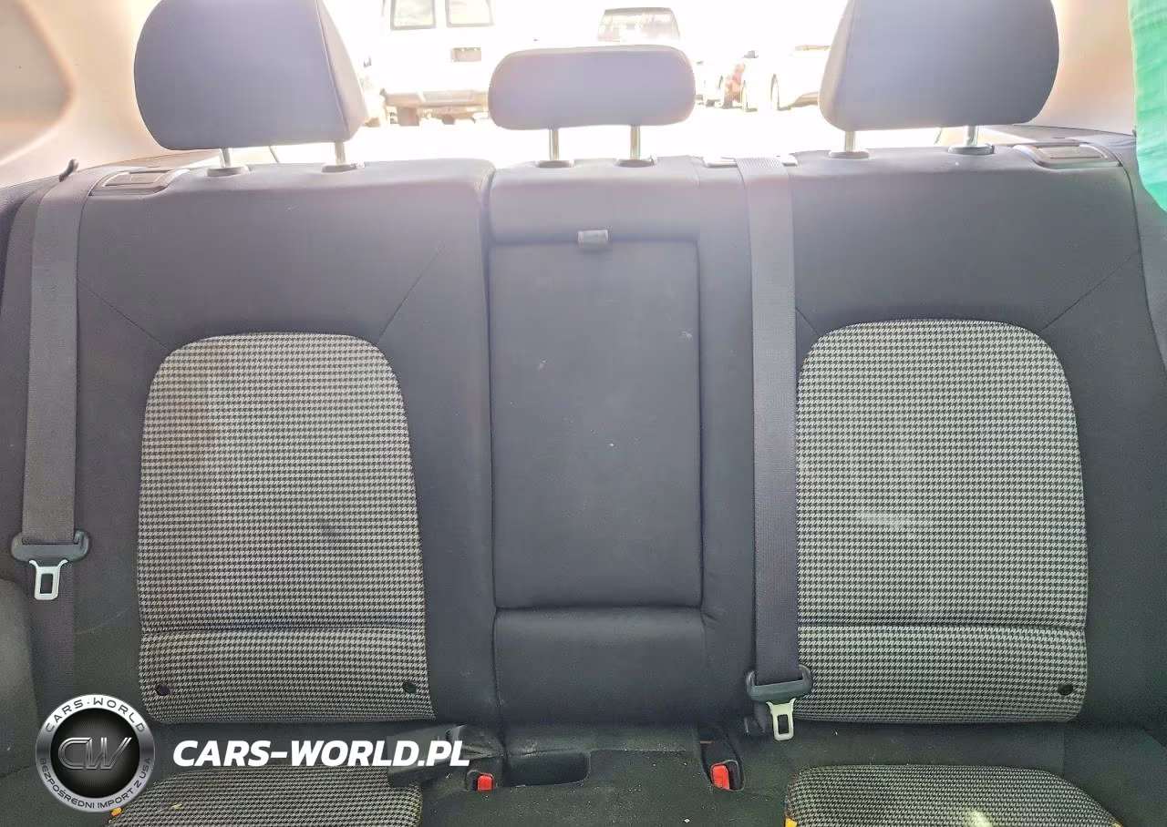 2019 Hyundai Kona Se VIN:KM8K1CAA8KU285052 - 10