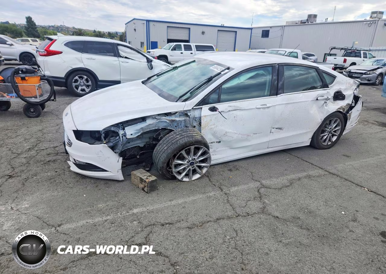 2017 Ford Fusion Se Hybrid – zdjęcie 1 z 12