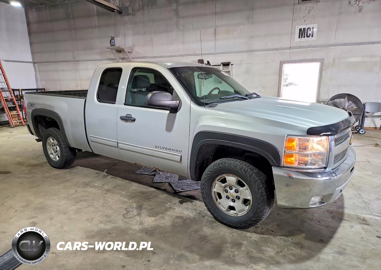 2013 Chevrolet Silverado K1500 Lt VIN:1GCRKSE73DZ298936 - 4