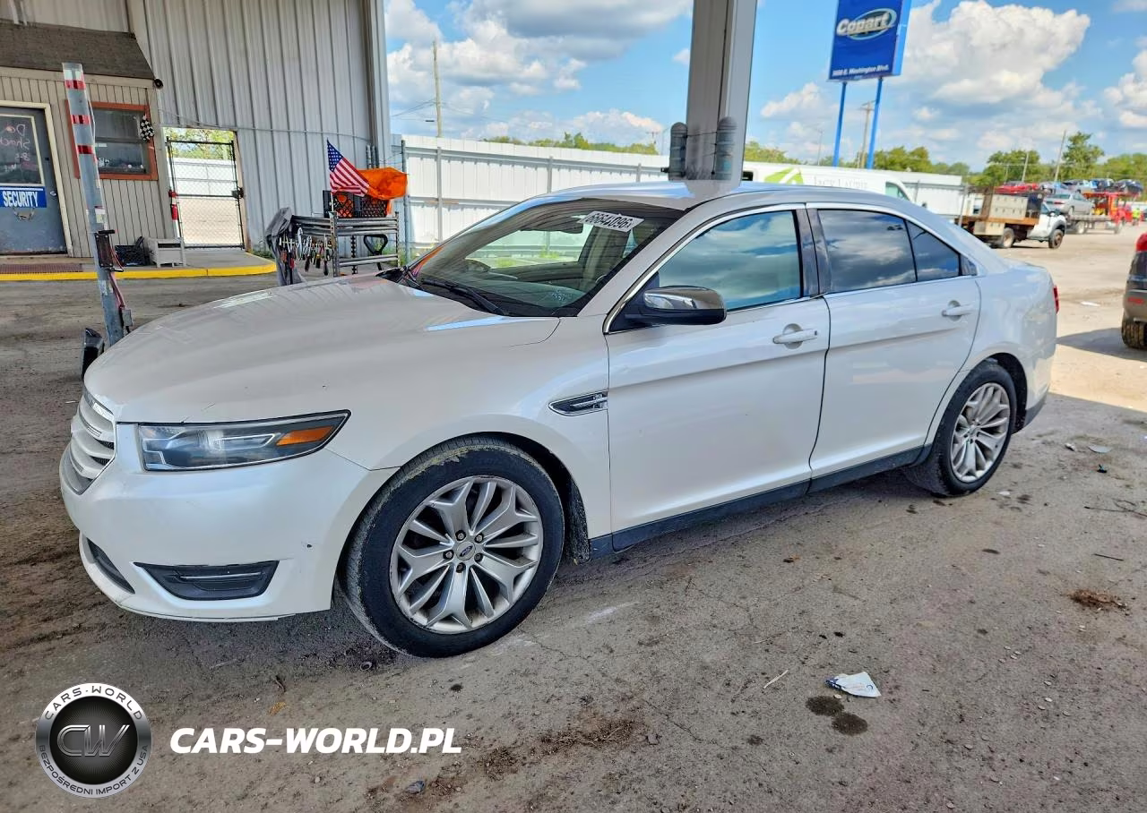 2015 Ford Taurus Limited – zdjęcie 1 z 12