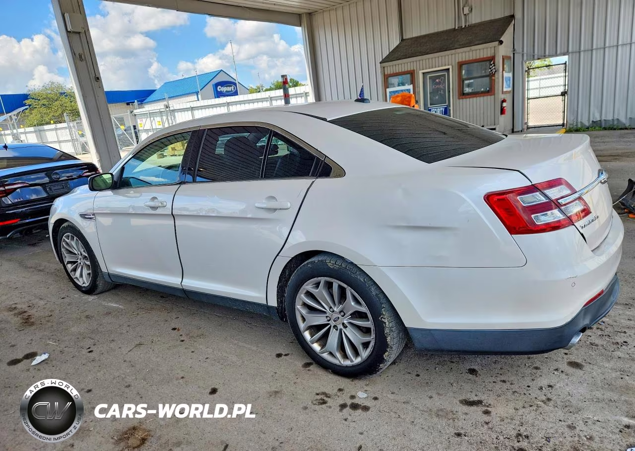 2015 Ford Taurus Limited VIN:1FAHP2F81FG121035 - 2
