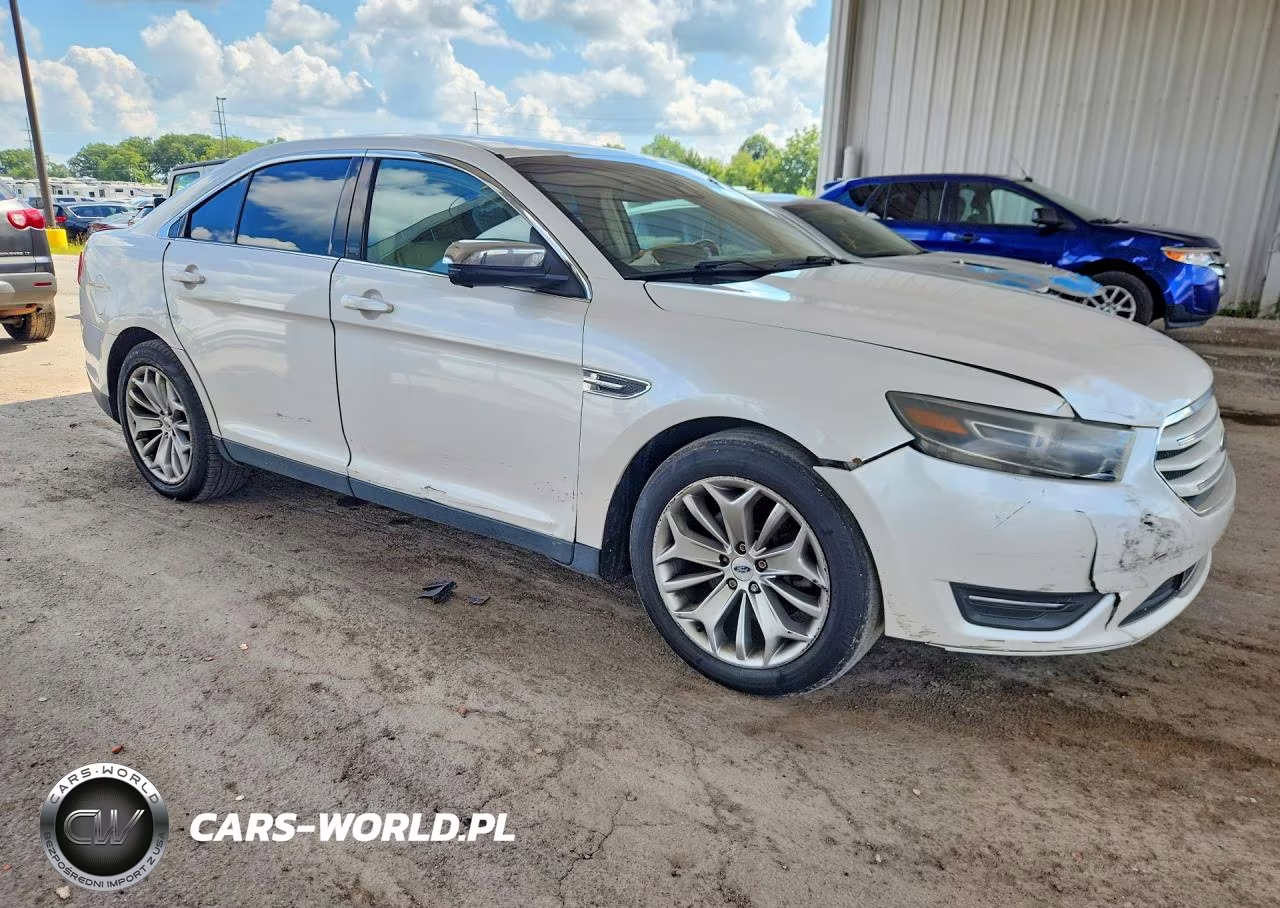 2015 Ford Taurus Limited VIN:1FAHP2F81FG121035 - 4