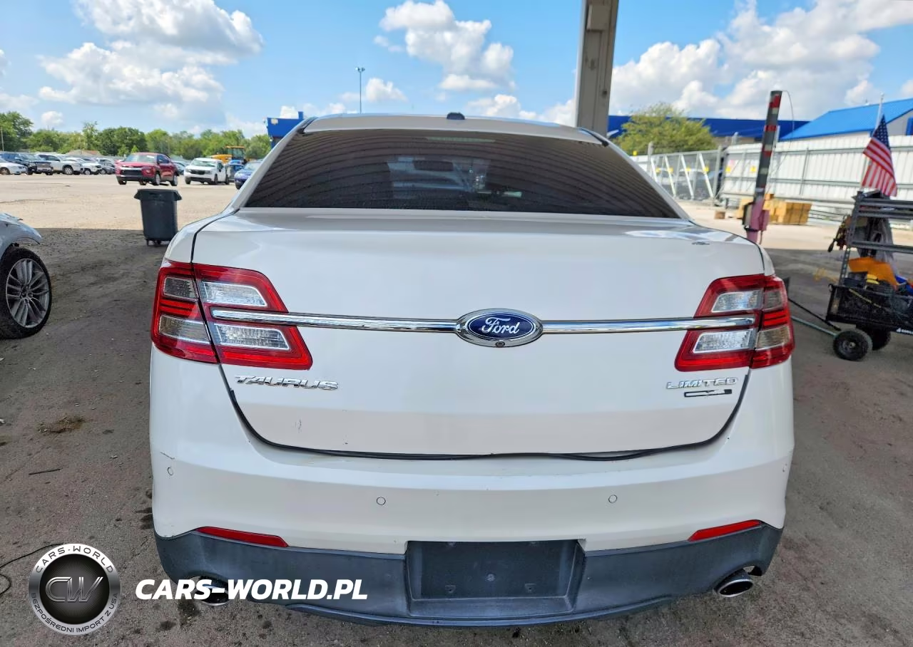 2015 Ford Taurus Limited VIN:1FAHP2F81FG121035 - 6