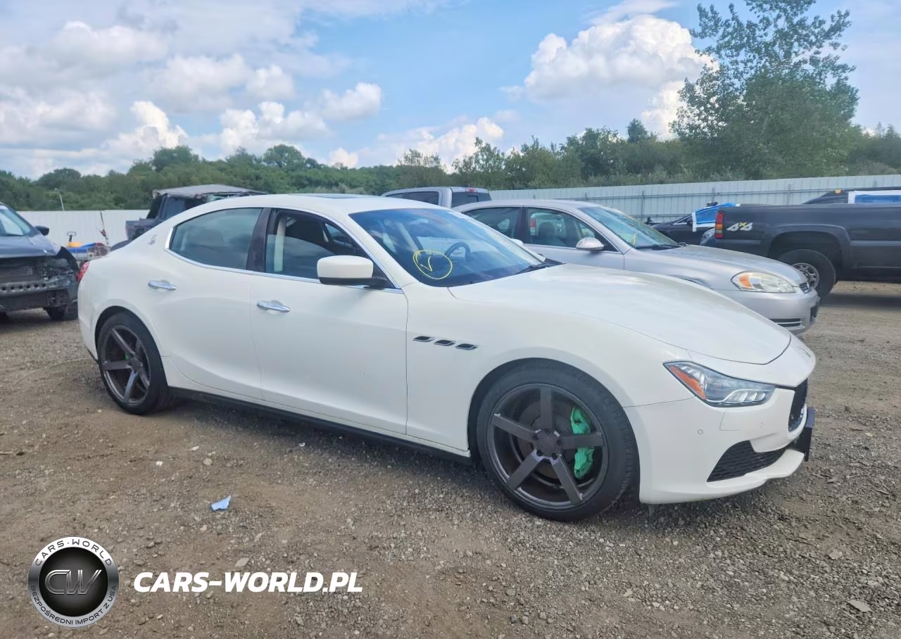 2014 Maserati Ghibli S VIN:ZAM57RTAXE1090586 - 4