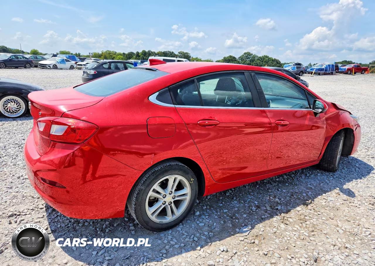 2017 Chevrolet Cruze Lt VIN:1G1BE5SM3H7174809 - 3