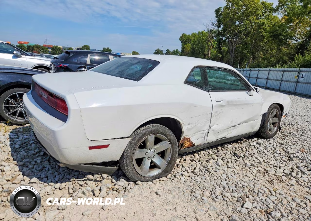 2013 Dodge Challenger VIN:2C3CDYAG3DH607642 - 3