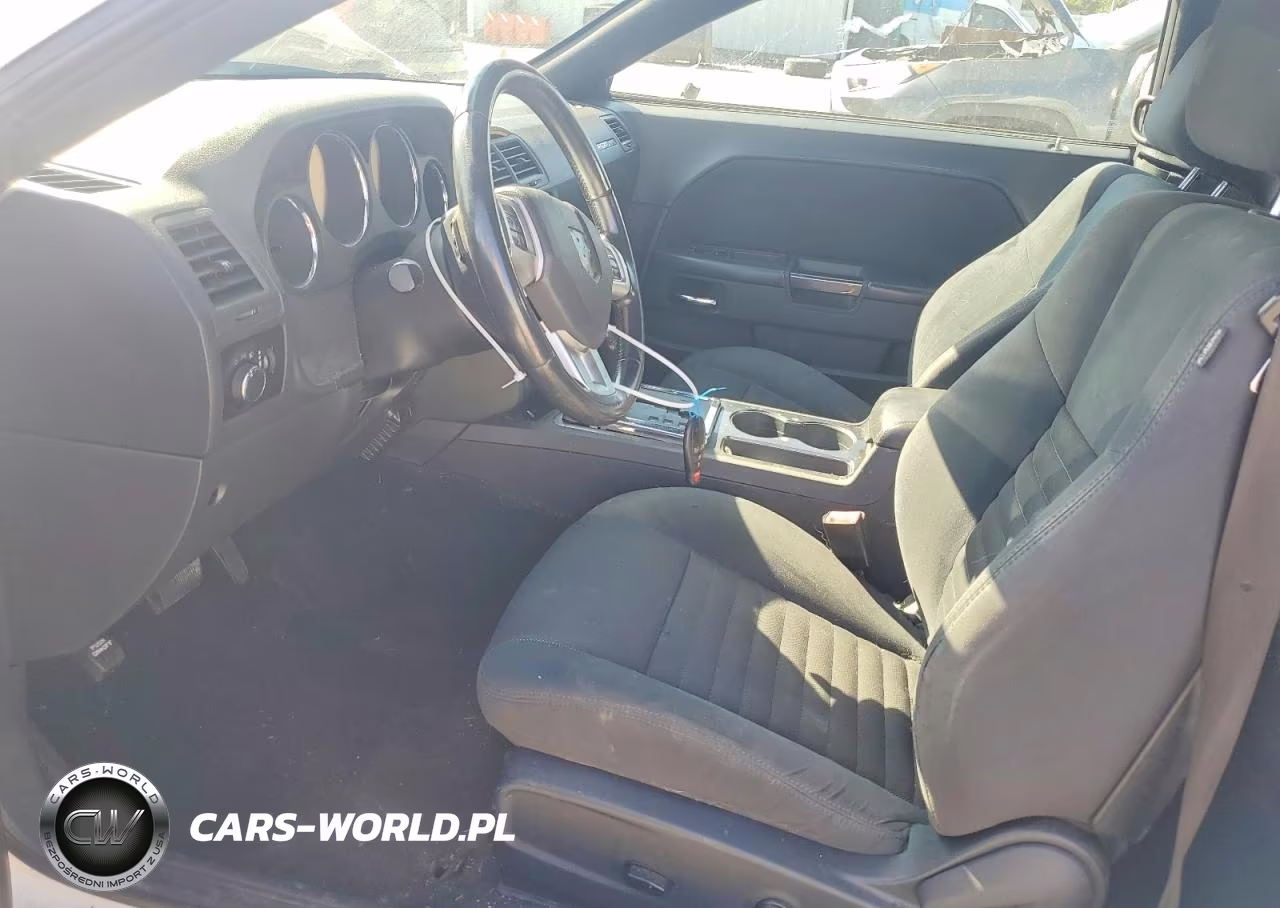 2013 Dodge Challenger VIN:2C3CDYAG3DH607642 - 7