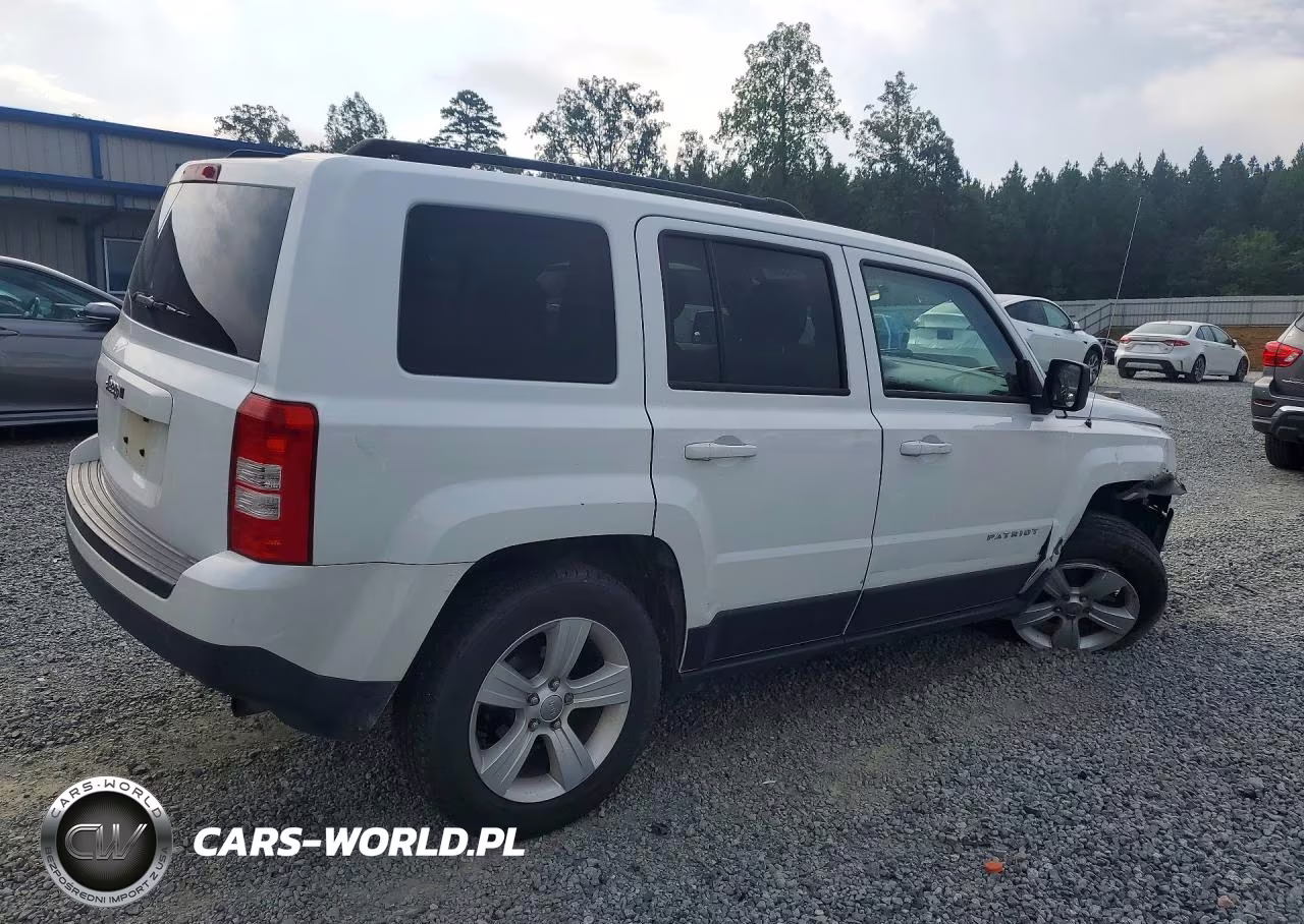 2015 Jeep Patriot Sport VIN:1C4NJRBB7FD439610 - 3