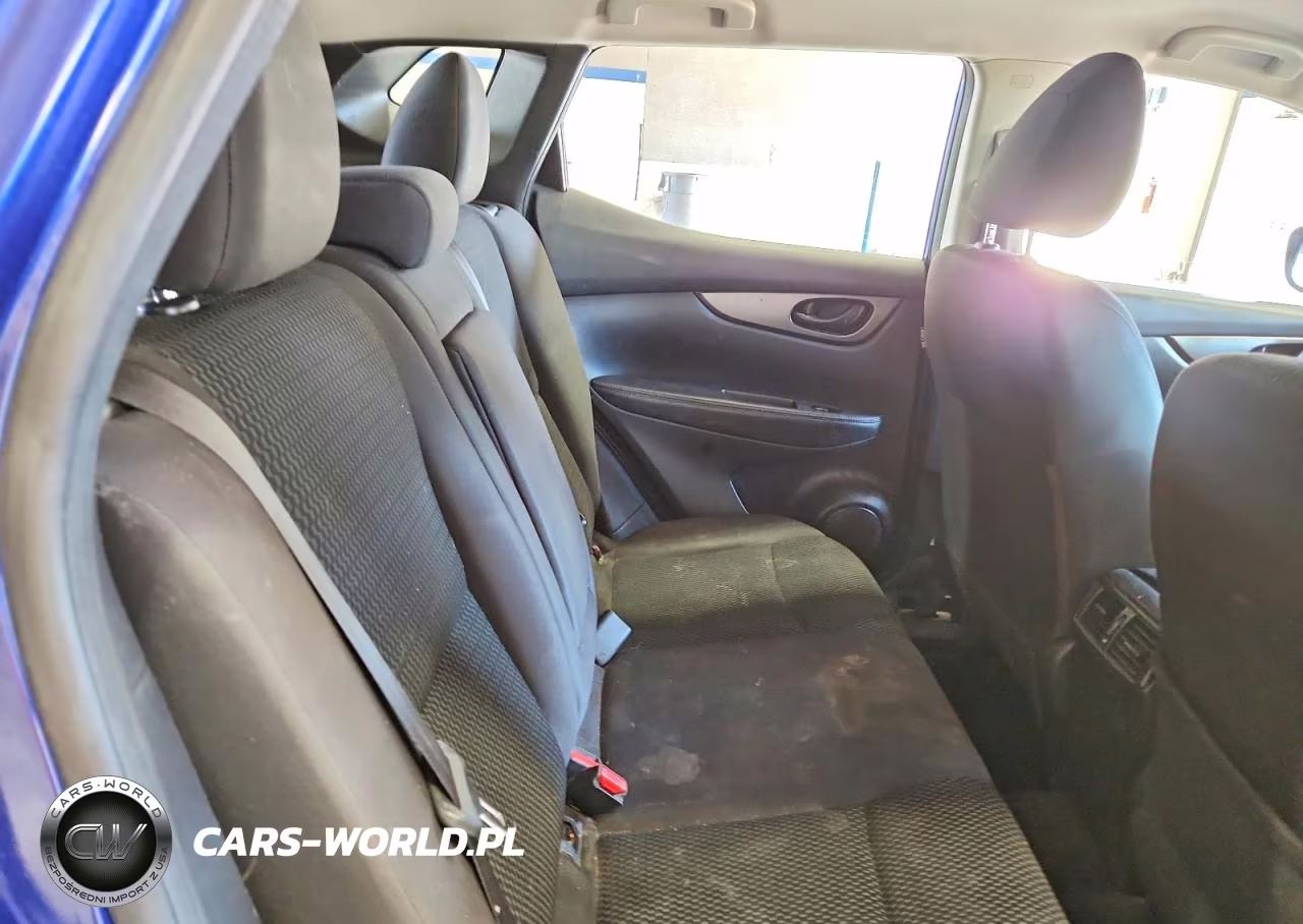 2018 Nissan Rogue Sport S VIN:JN1BJ1CR3JW261808 - 11