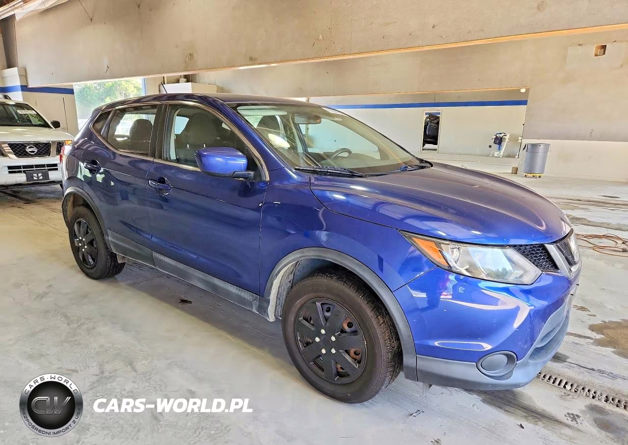 2018 Nissan Rogue Sport S VIN:JN1BJ1CR3JW261808 - 4