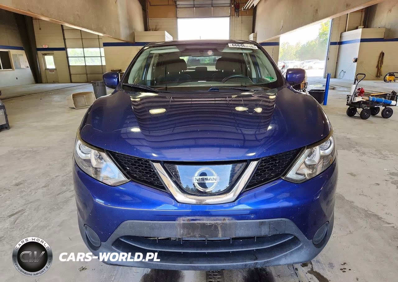2018 Nissan Rogue Sport S VIN:JN1BJ1CR3JW261808 - 5