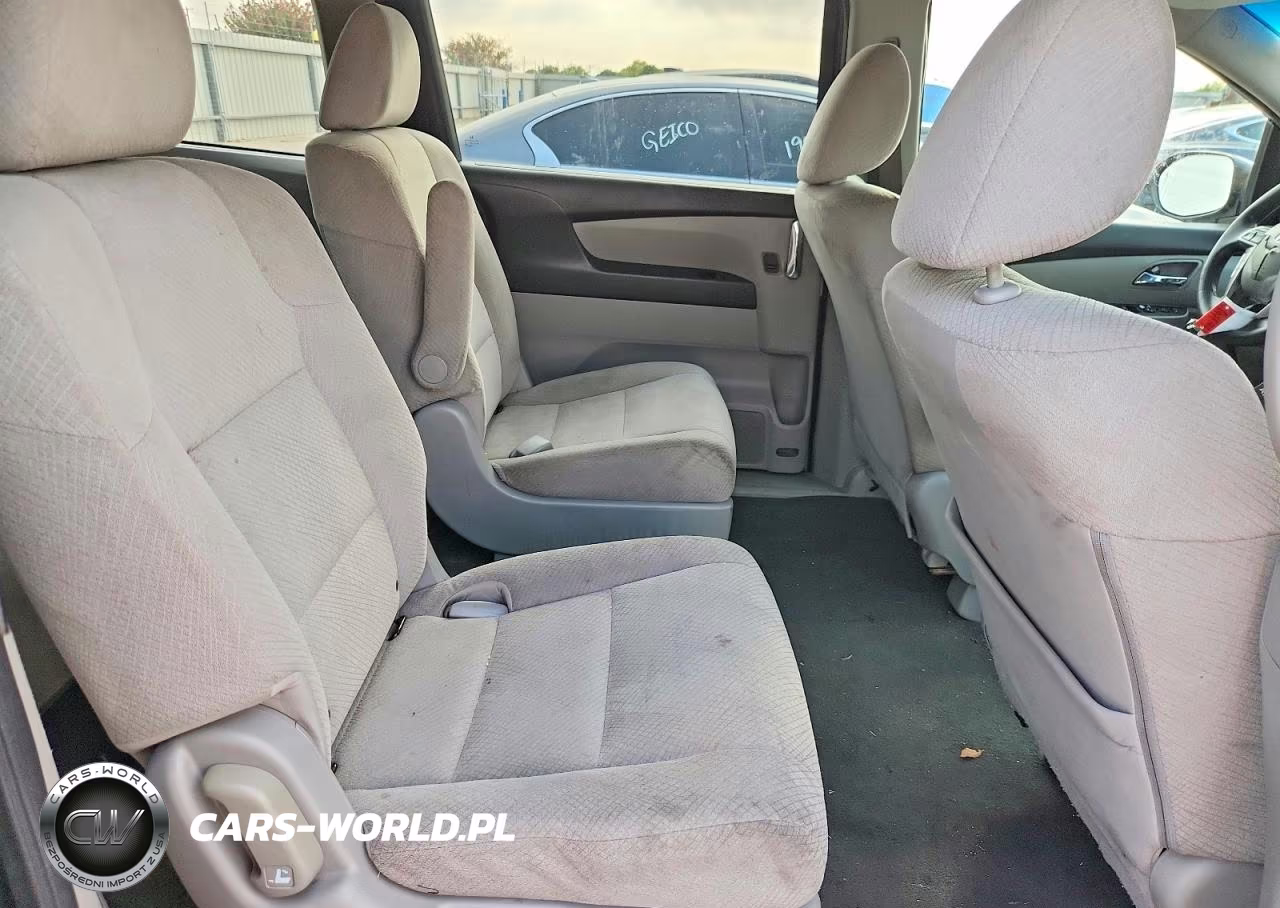 2016 Honda Odyssey Lx VIN:5FNRL5H29GB047864 - 11