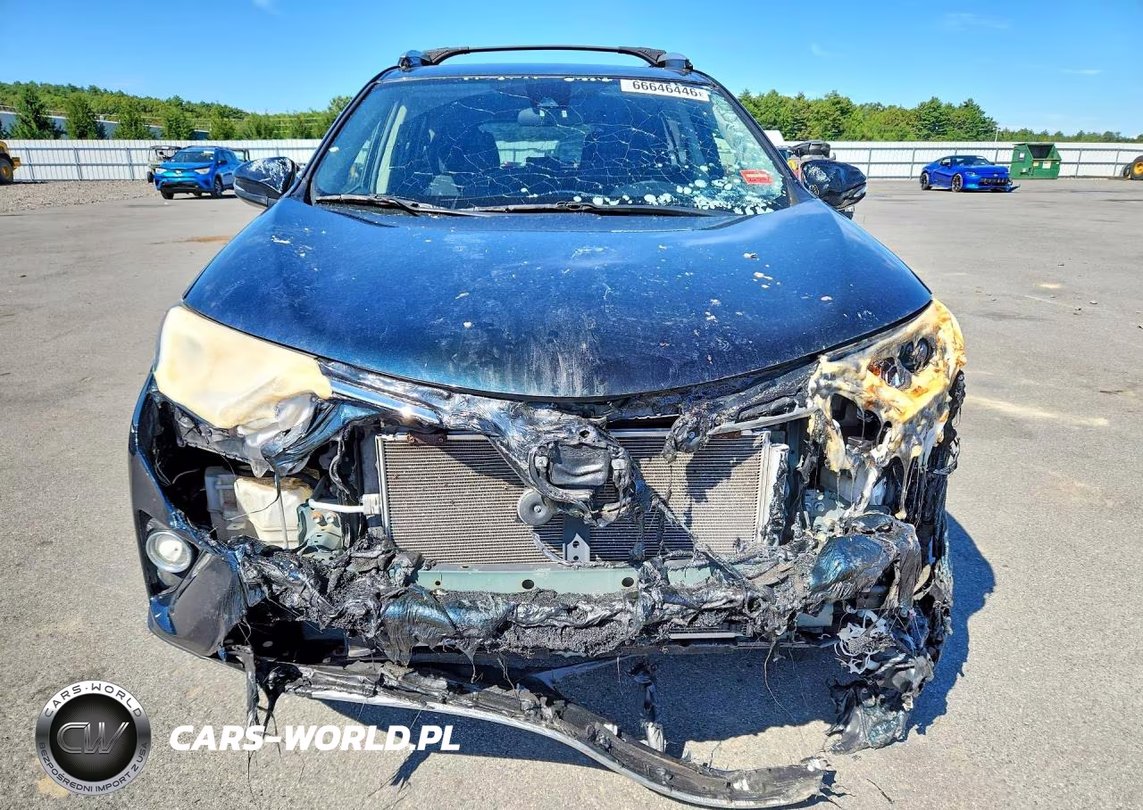 2018 Toyota Rav4 Xle VIN:JTMRFREV0JJ731277 - 5
