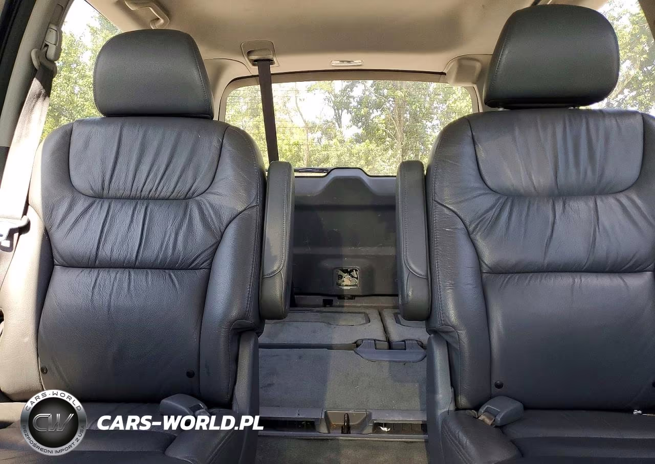 2007 Honda Odyssey Touring VIN:5FNRL38817B009764 - 10
