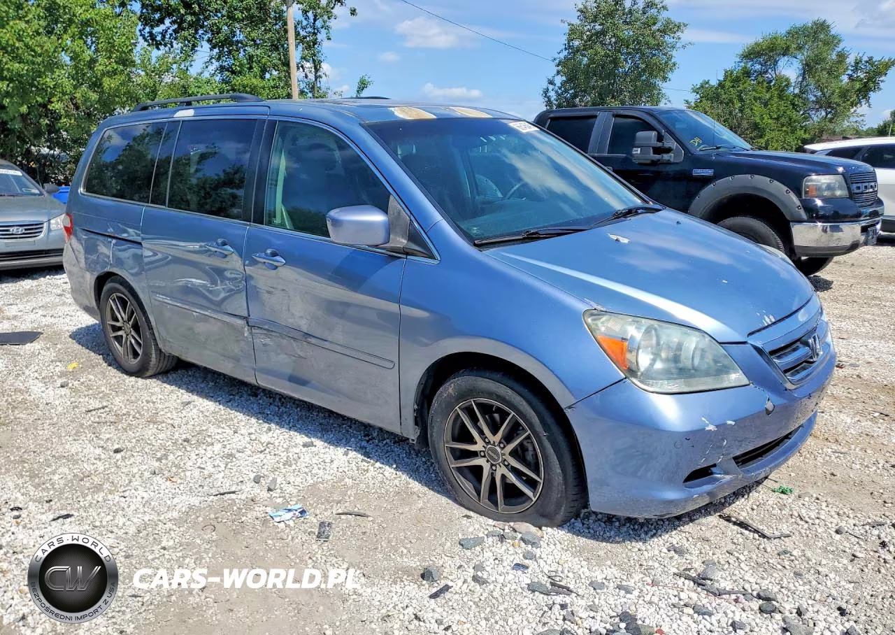 2007 Honda Odyssey Touring VIN:5FNRL38817B009764 - 4