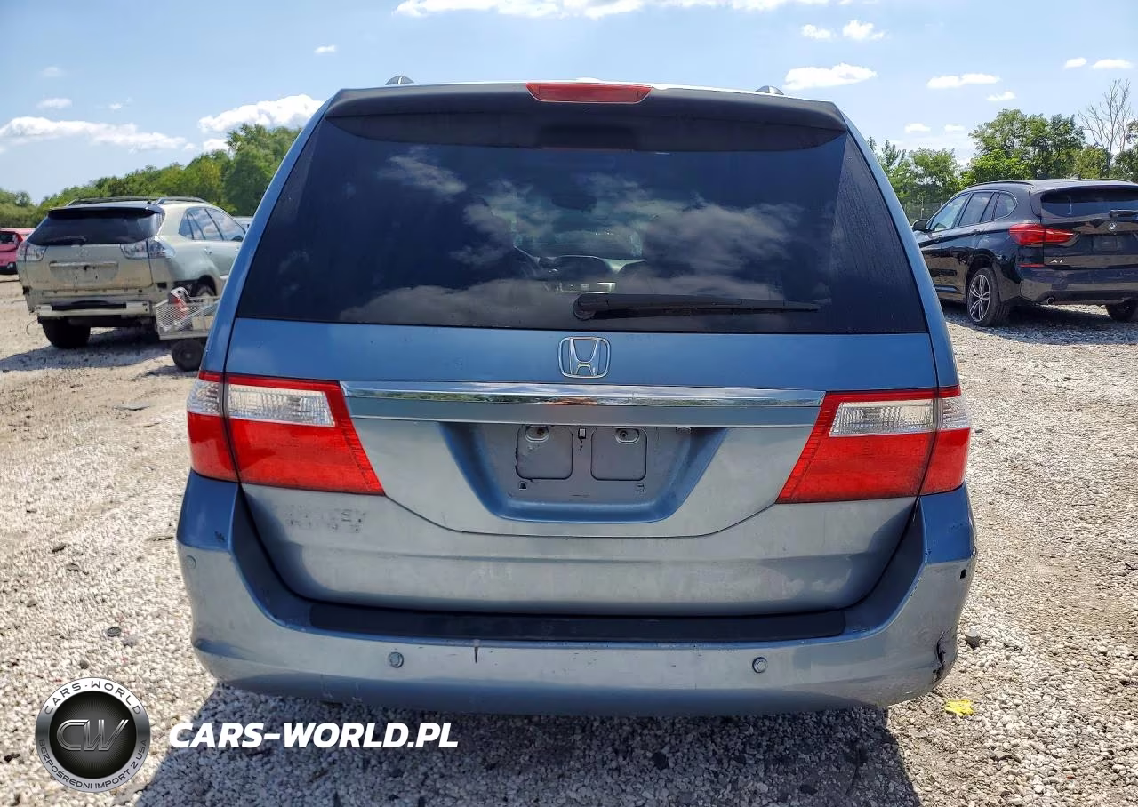 2007 Honda Odyssey Touring VIN:5FNRL38817B009764 - 6