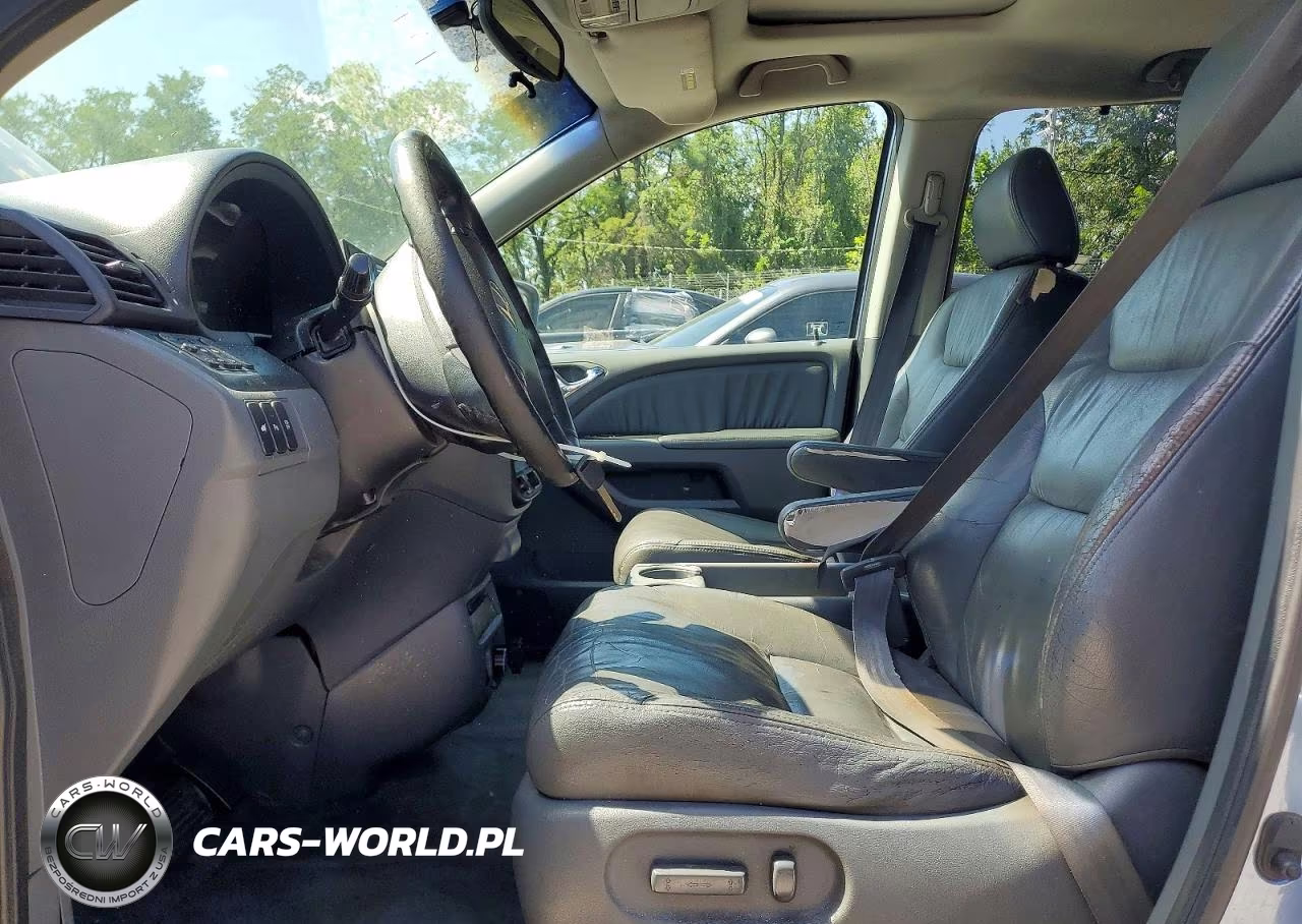 2007 Honda Odyssey Touring VIN:5FNRL38817B009764 - 7