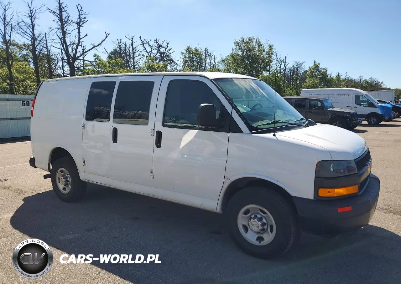 2019 Chevrolet Express G2500 VIN:1GCWGAFP9K1147267 - 4