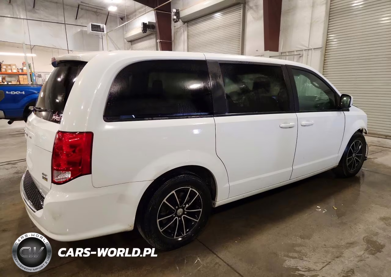 2019 Dodge Grand Caravan Gt VIN:2C4RDGEGXKR631289 - 3