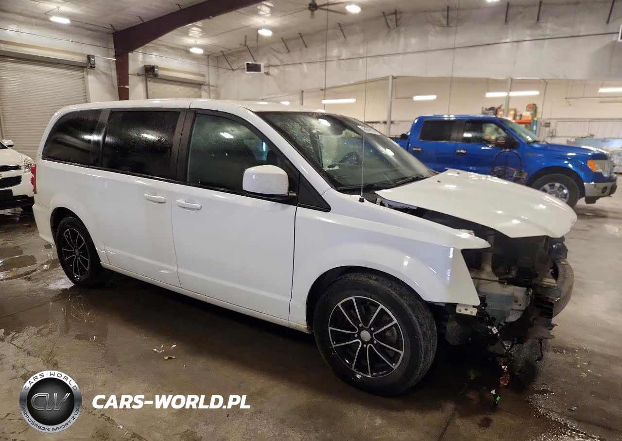 2019 Dodge Grand Caravan Gt VIN:2C4RDGEGXKR631289 - 4