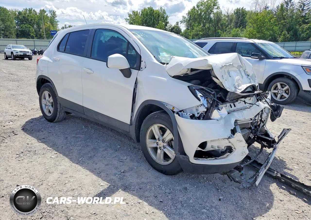 2021 Chevrolet Trax Ls VIN:KL7CJKSB0MB301184 - 4