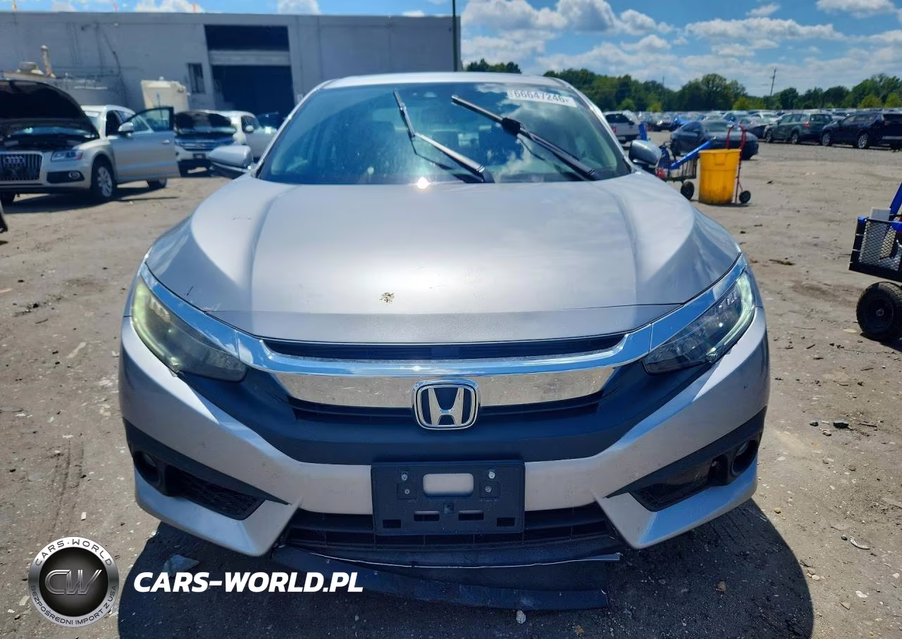 2017 Honda Civic Touring VIN:19XFC1F90HE204717 - 5